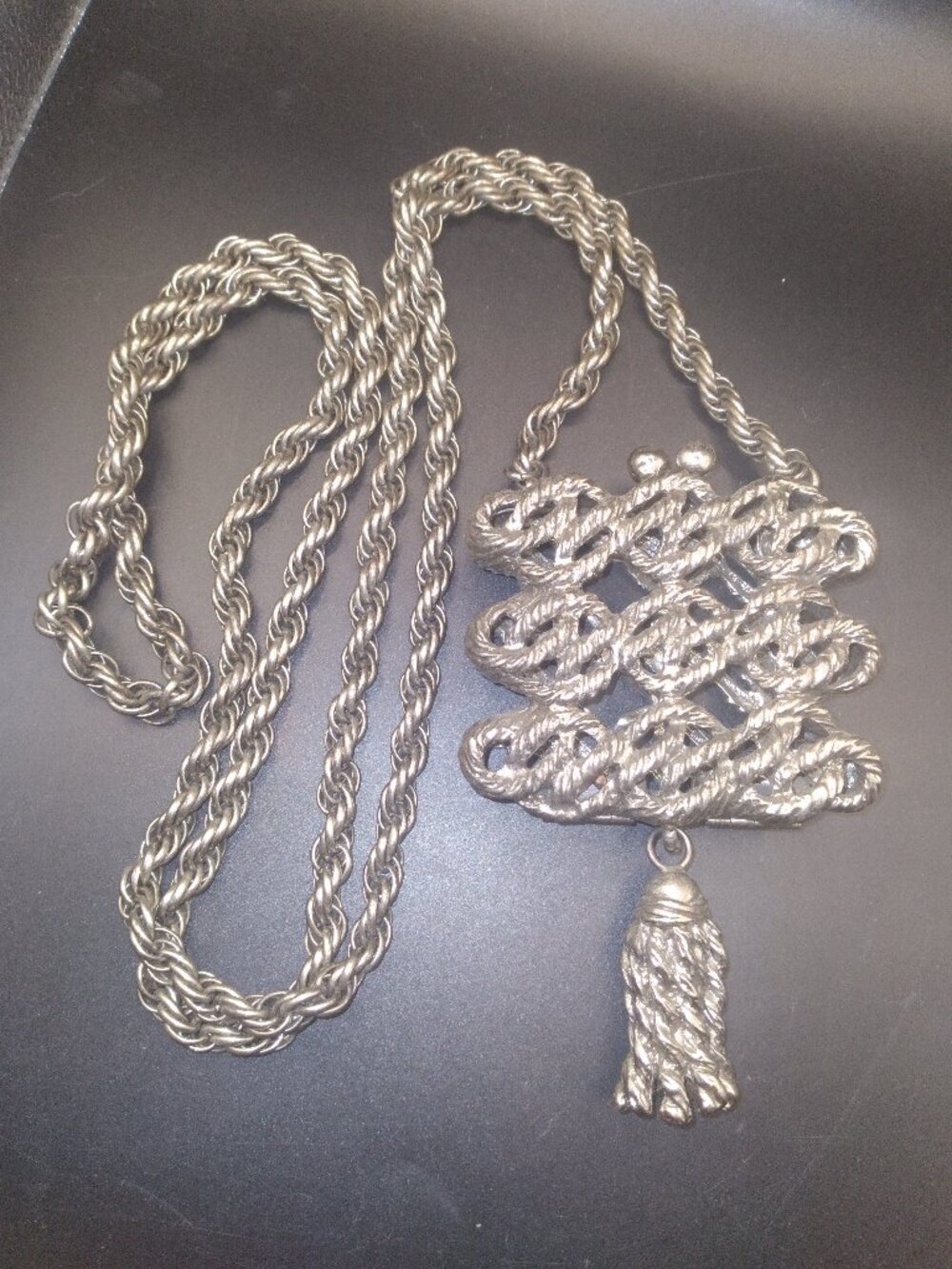 Vintage Mid Century Mod Silver tone Metal Braid Necklace ' Square Purse Pendant